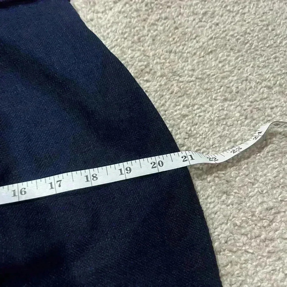 Size 12 women’s carlisle wool/ silk skirt- straight style with button front - Picture 7 of 8